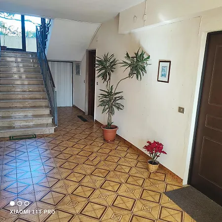 شقة Amosina - Quiet Home, Free Parking *