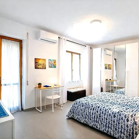 Amosina - Quiet Home, Free Parking * Λα Μανταλένα
